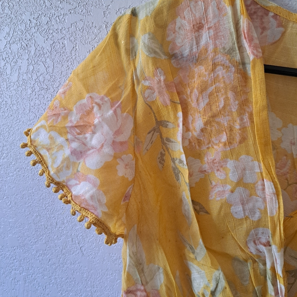 Harvé Benard Yellow Floral Blouse - Picture 4 of 6